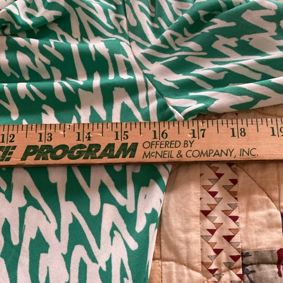 Loft women’s dress green and white XS 3/4 sleeves midi lightweight stretch - Picture 6 of 7